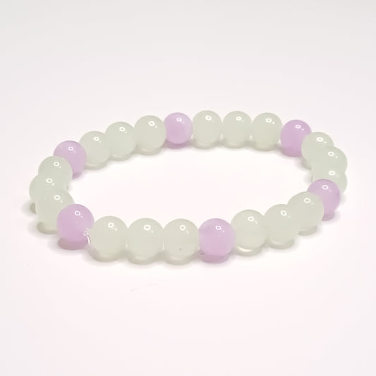 Green glass bead bracelet